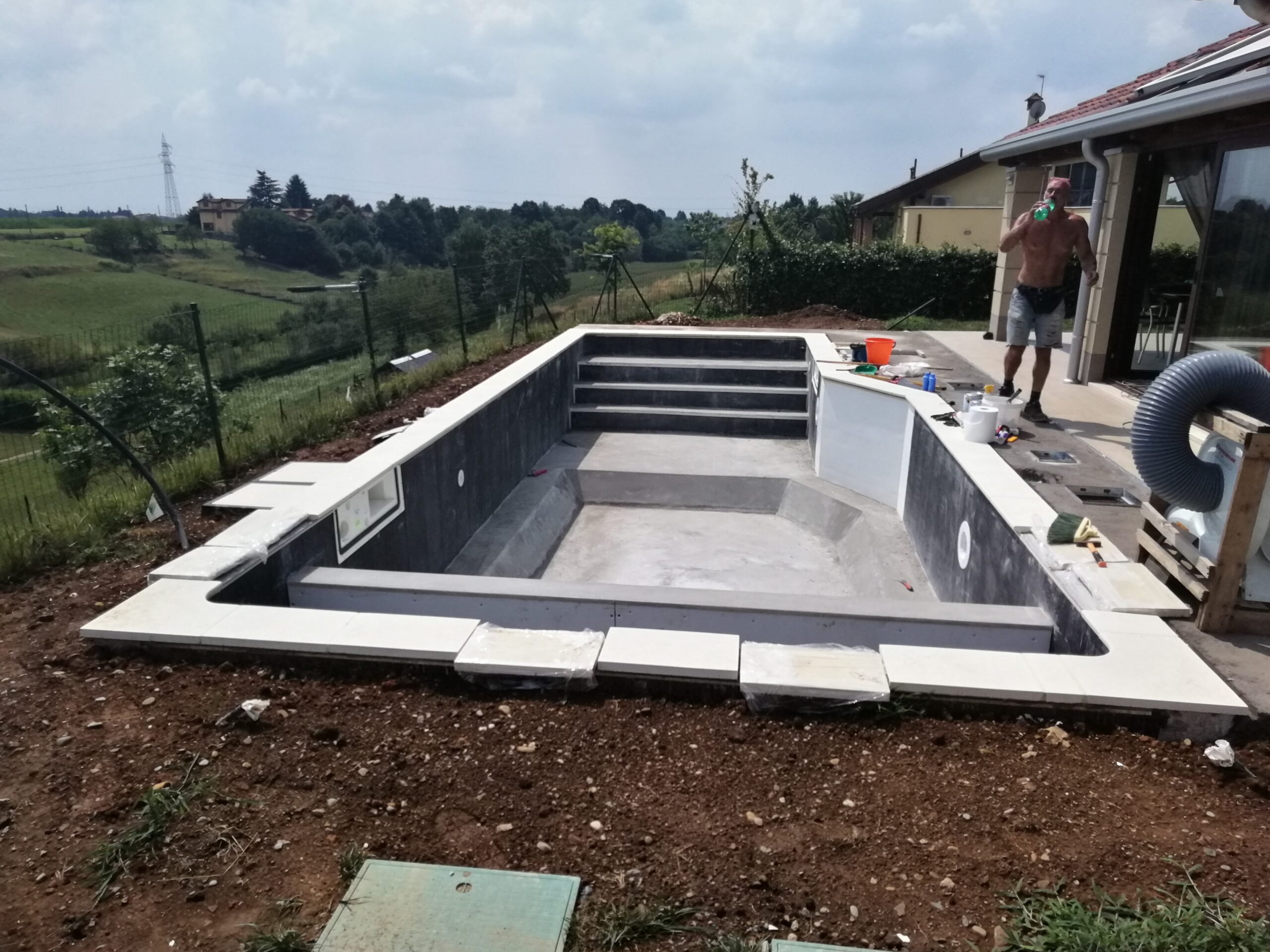 Piscina in kit Magiline da 4 x 8 mt altezza 1.5 mt con scala a angolo - immagine 18