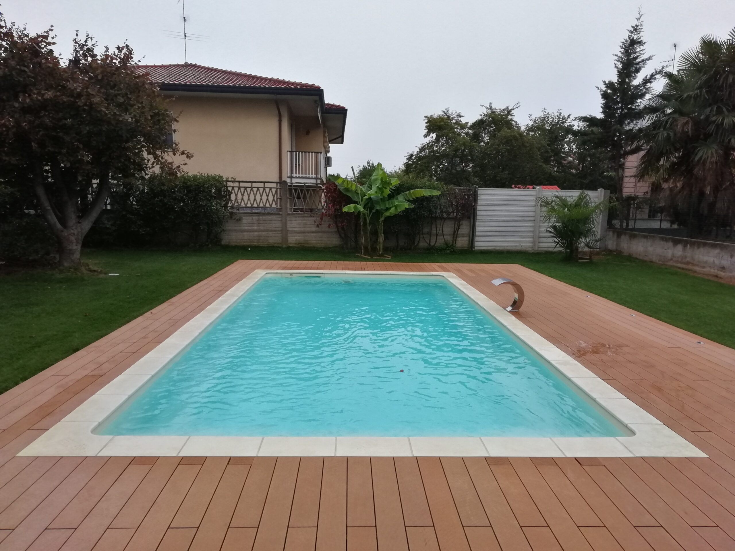 Piscina in kit Magiline da 4 x 8 mt altezza 1.5 mt con scala a angolo - immagine 24