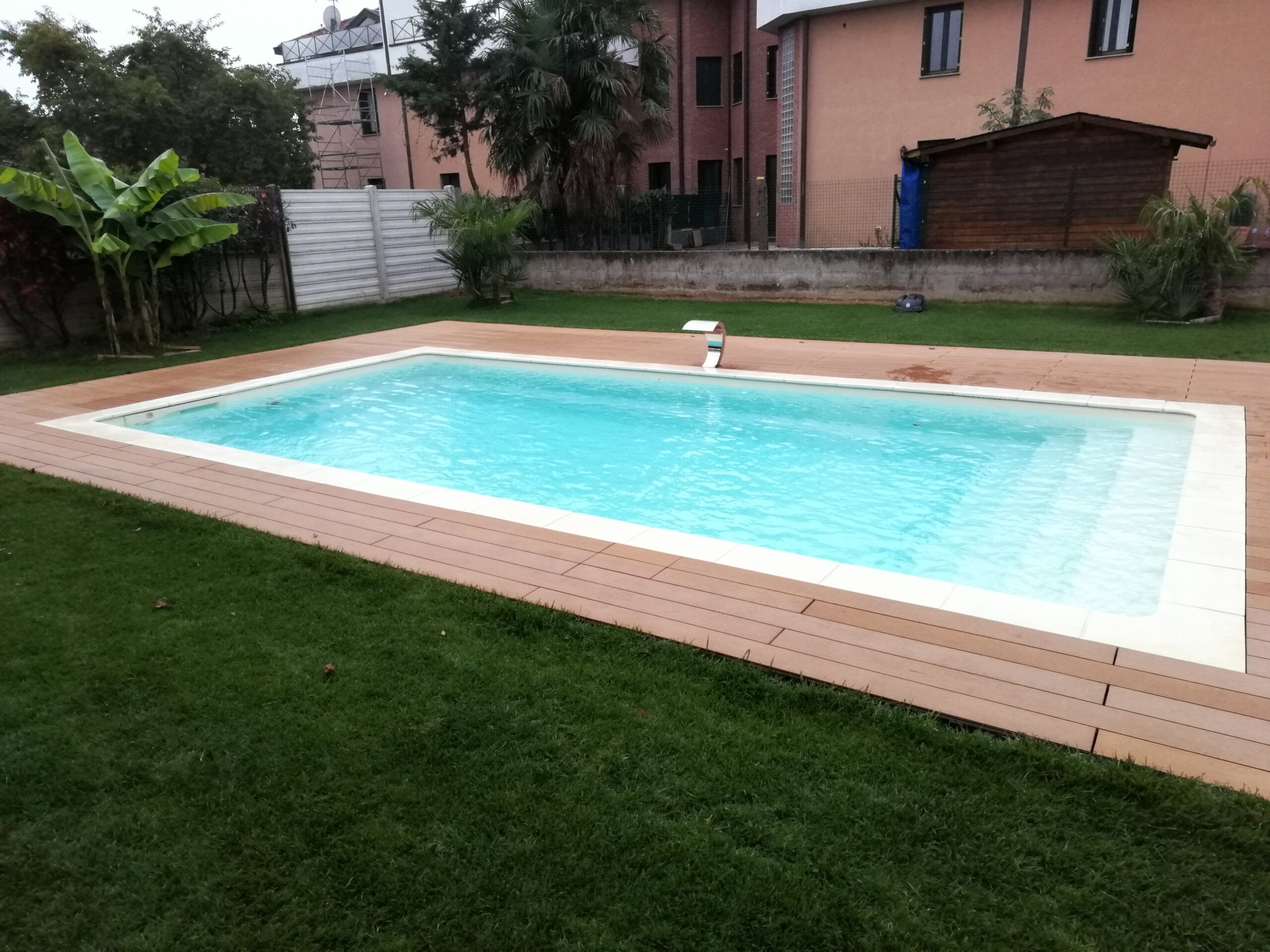Piscina in kit Magiline da 4 x 8 mt altezza 1.5 mt con scala a angolo - immagine 23